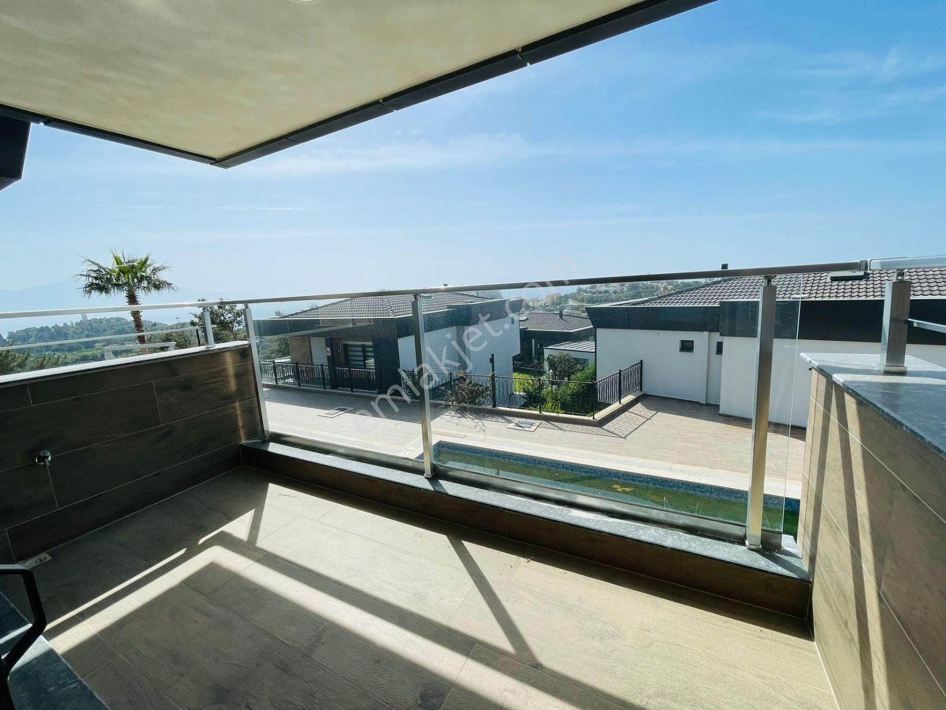 Sahile 900 M-manzara-havuz/otopark-300 M2-güvenlik-bahçe-lüx-fırsat-akıllı Villa - Görsel 4