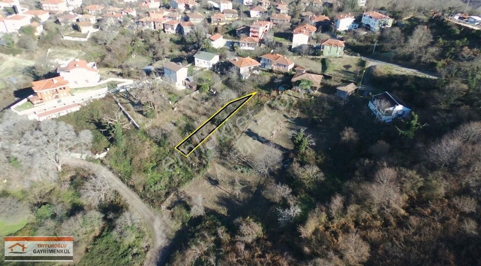 Şile Akçakese Satılık Villa İmarlı TAYFUROĞLUNDAN SATILIK ŞİLE AKÇAKESEDE KONUT İMARLI 180 M2 ARSA