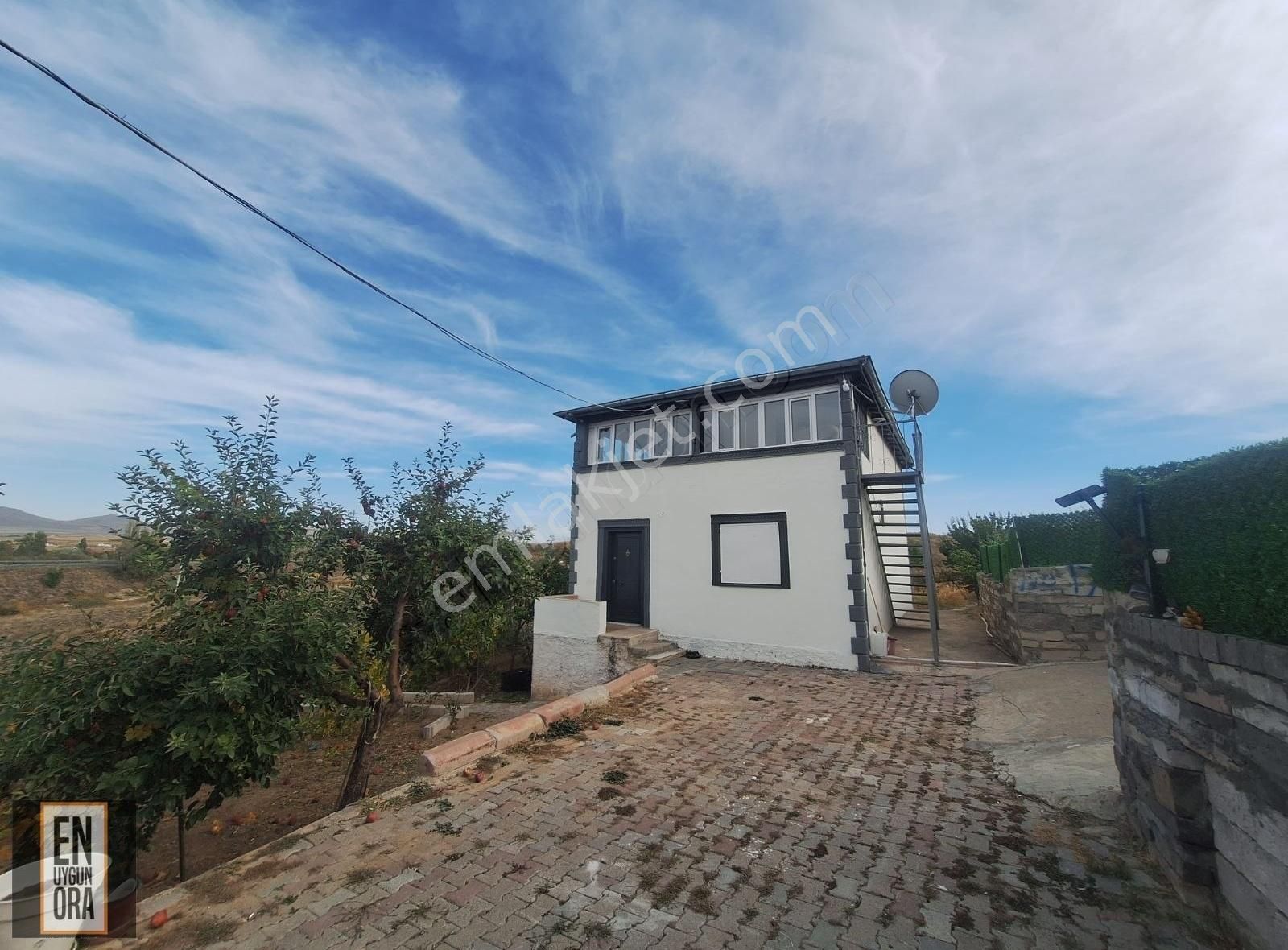 Avanos Bozca Köyü (Afet Evleri Kümesi) Satılık Çiftlik Evi  NEVŞEHİR AVANOS YOLUNA SIFIR SATILIK ÇİFTLİK