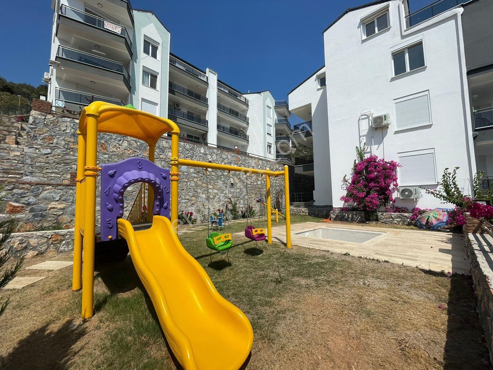 Didim Akbük Satılık Daire Didim Akbük de Havuzlu Sitede Satılık 2+1 Eşyalı Daire 