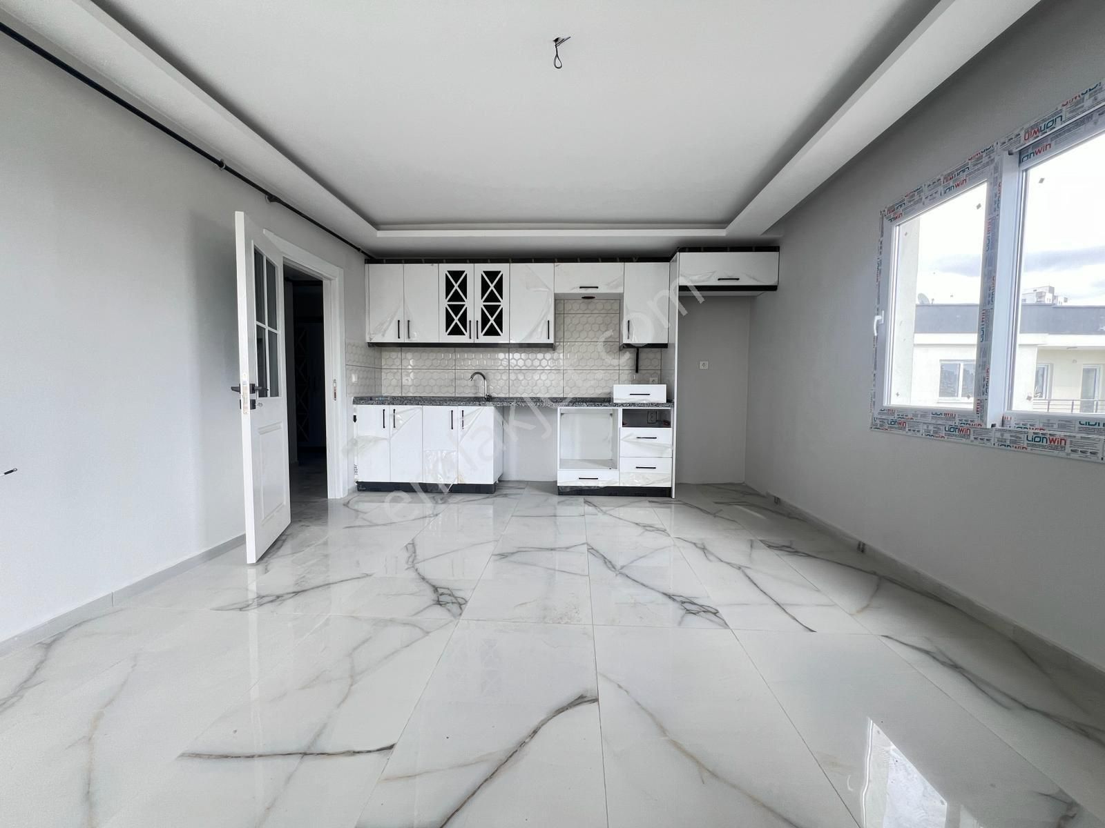 Tarsus Kavaklı Satılık Daire KAVAKLI MAHALLESİ SATILIK 3+1 DAİRE