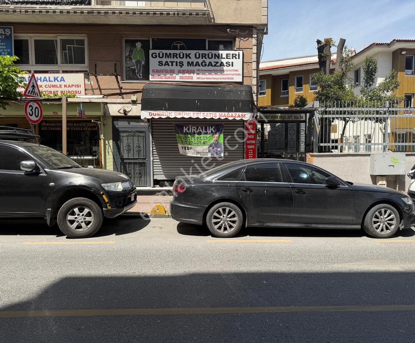 Ahmet Vefik Paşa Caddesi Üzerinde Asma Katlı Dükkan