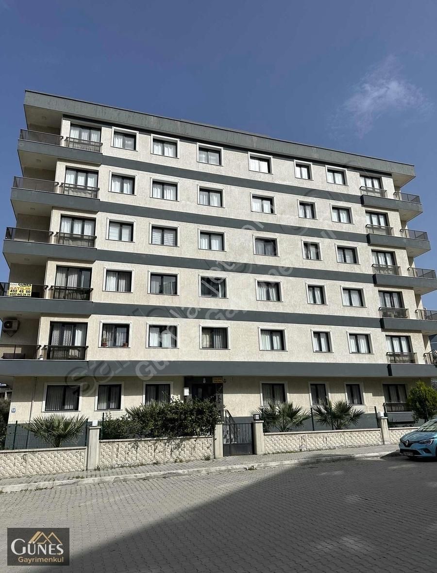 Buca Yeşilbağlar Satılık Daire GÜNEŞ EMLAKTAN 3+1 125 m2 D.GAZLI ASANSÖR ARAKAT ÇİFT CEPHE YENİ