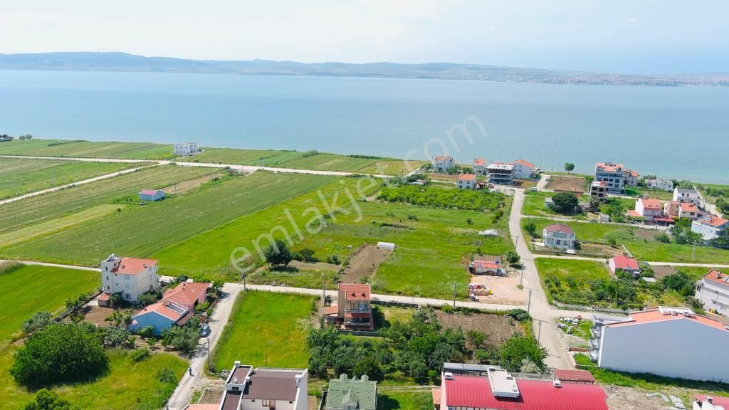 Lapseki Çardak Bld. (Gaziyakupbey) Satılık Villa İmarlı Çardak Merkezde Villa İmarlı Arsa