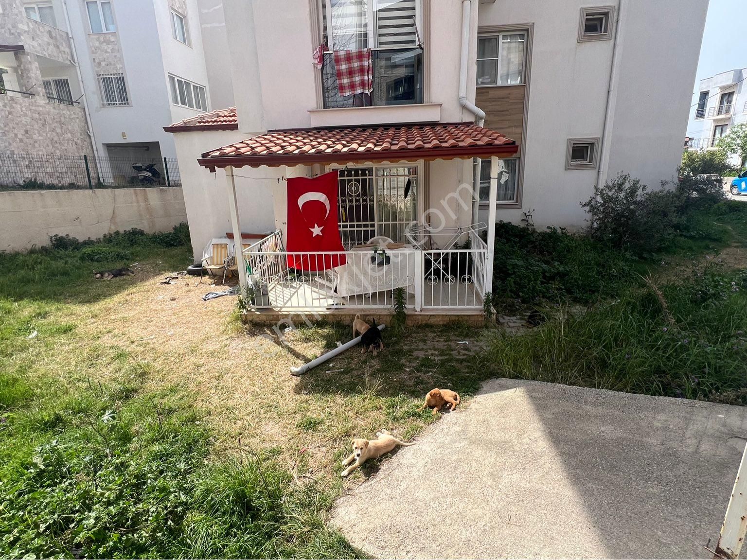 Kuşadası Güzelçamlı Satılık Daire AYDIN KUŞADASI GÜZELÇAMLI’DA GENİŞ BAHÇE KULLANIMINA SAHİP 2+1 DAİRE