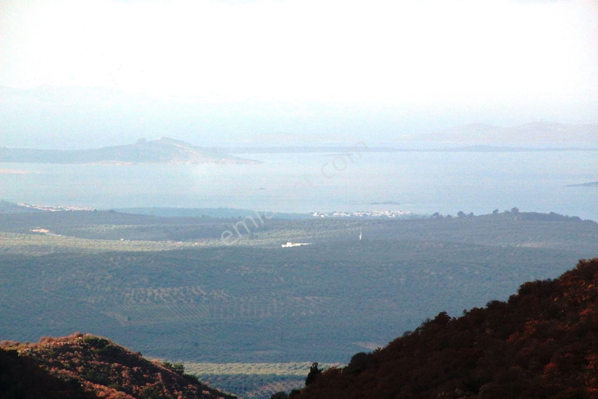 Gömeç Kobaşlar Satılık Arazi Gömeç Kubaşlar'da Satılık, 16275 M², Kadastral Yolu Olan Arazi