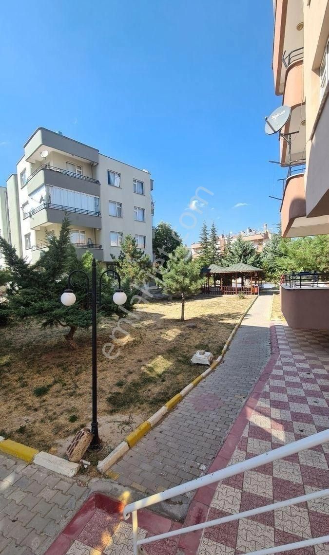 Selçuklu Kosova Satılık Daire KOSOVA MAHALLESİ SİTE İÇİ SATILIK 4+1 MASRAFSIZ DAİRE