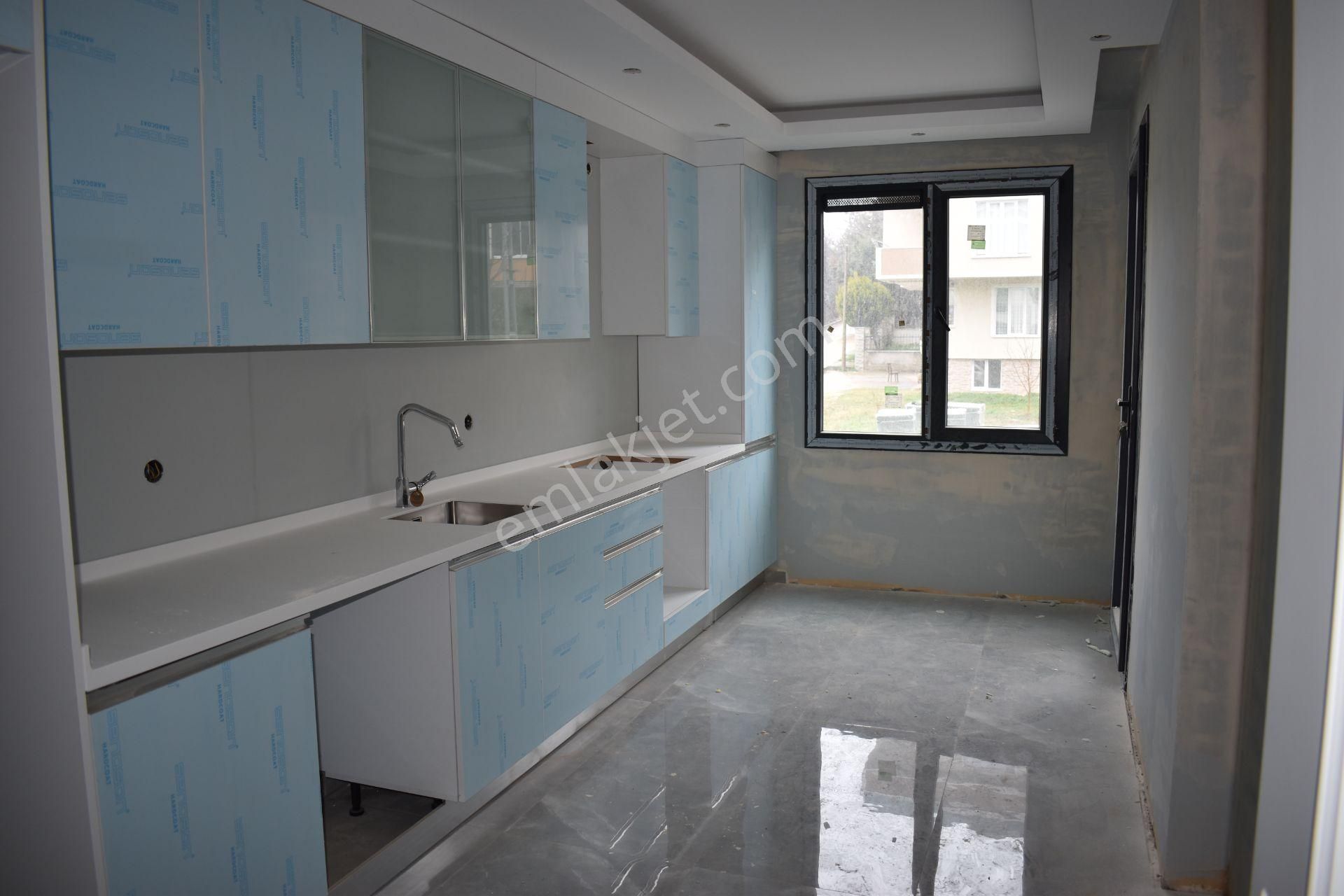 Büyükçekmece Pınartepe Mah De Lüx Merkezi Butik Sitede 3+1 Satılık Daire - Görsel 7