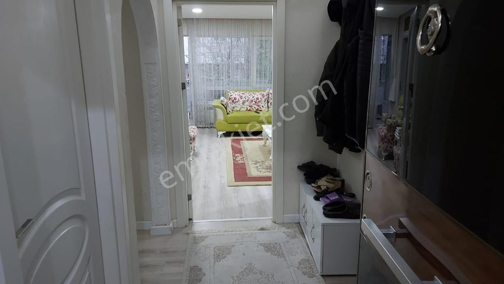 Mamak Tuzluçayır Satılık Daire  ANKARA MAMAK TUZLUÇAYIR MAK 285 SK 13 YAPILI 3 KATTA DAİRE 