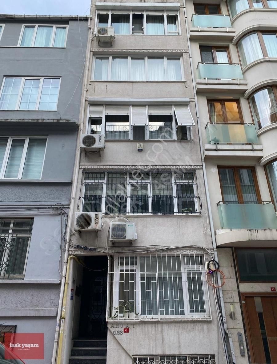 Şişli Teşvikiye Satılık Daire NİŞANTAŞI TEŞVİKİYE YATIRIM FIRSATI SATILIK 2+1 DAİRE