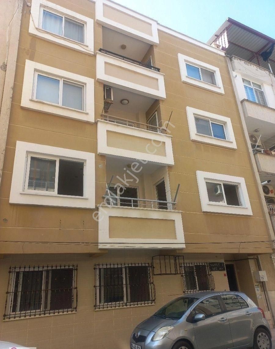 İskenderun Süleymaniye Satılık Daire İSKENDERUN SÜLEYMANİYE MAH.DİŞ HASTANESİ VE SAHİLE YÜRÜME MESAFESİNDE SATILIK DAİRE