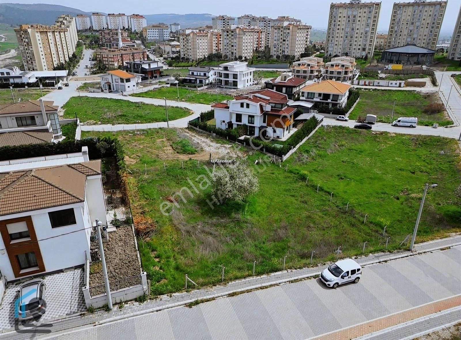 Karesi Yeni Satılık Villa İmarlı HAS GRUP'DAN YENİ MAHALLE VİLLALAR BÖLGESİNDE 963M2 SATILIK ARSA