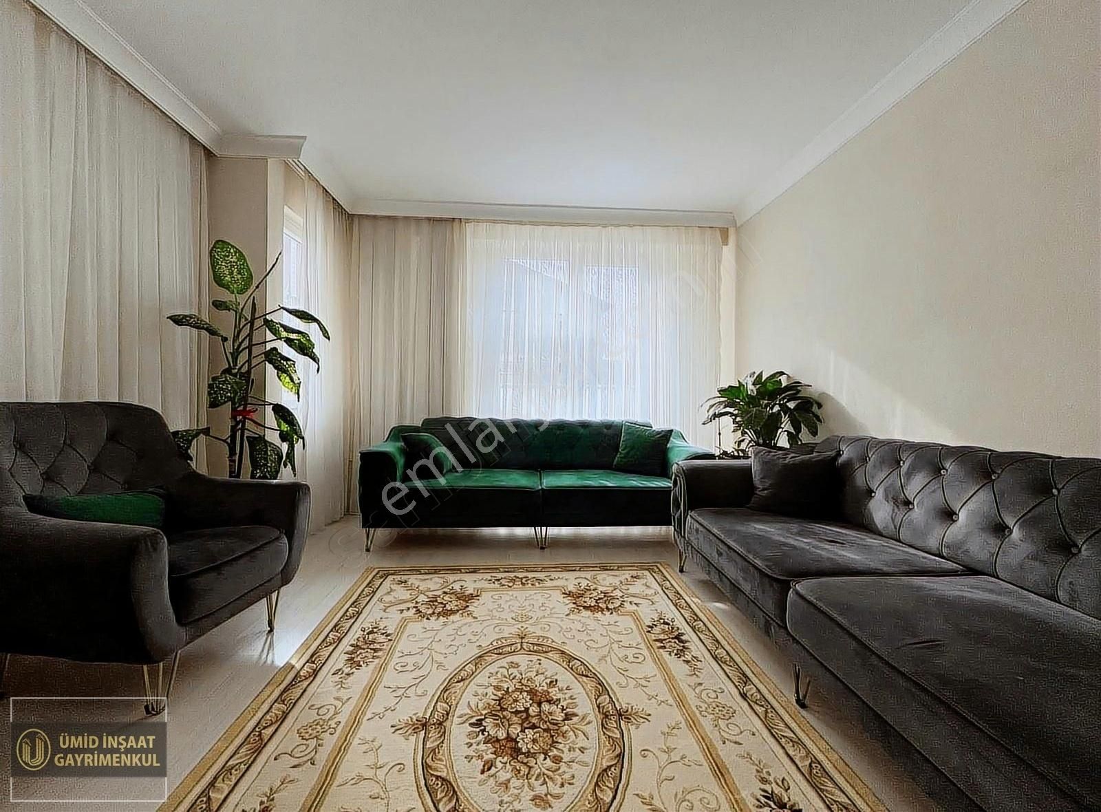 Gebze Gaziler Satılık Daire GEBZE MERKEZİ KONUMDA 2+1 100m2 ÇOK GENİŞ ARAKAT DAİRE