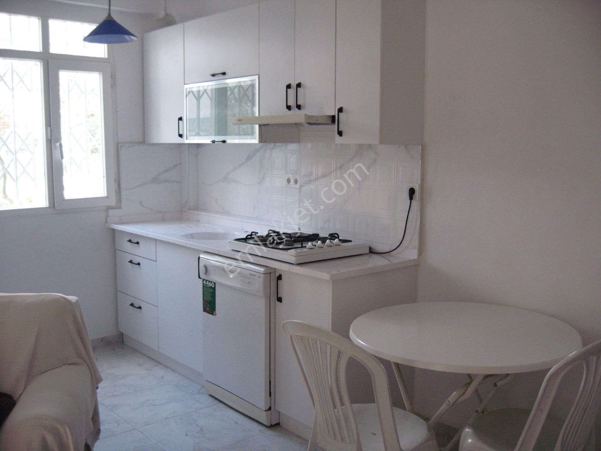 Site İçinde Bahçeli- Havuzlu Dubleks Villa - Görsel 20