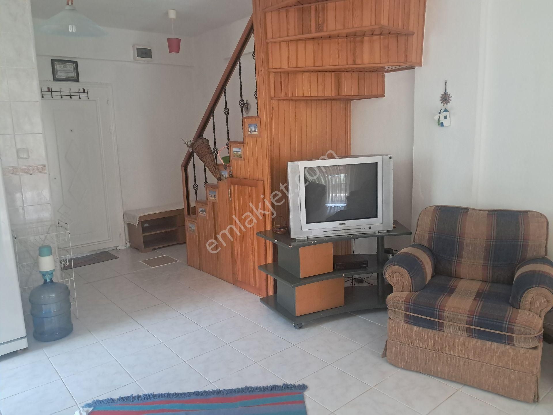 Site İçinde Bahçeli- Havuzlu Dubleks Villa - Görsel 19