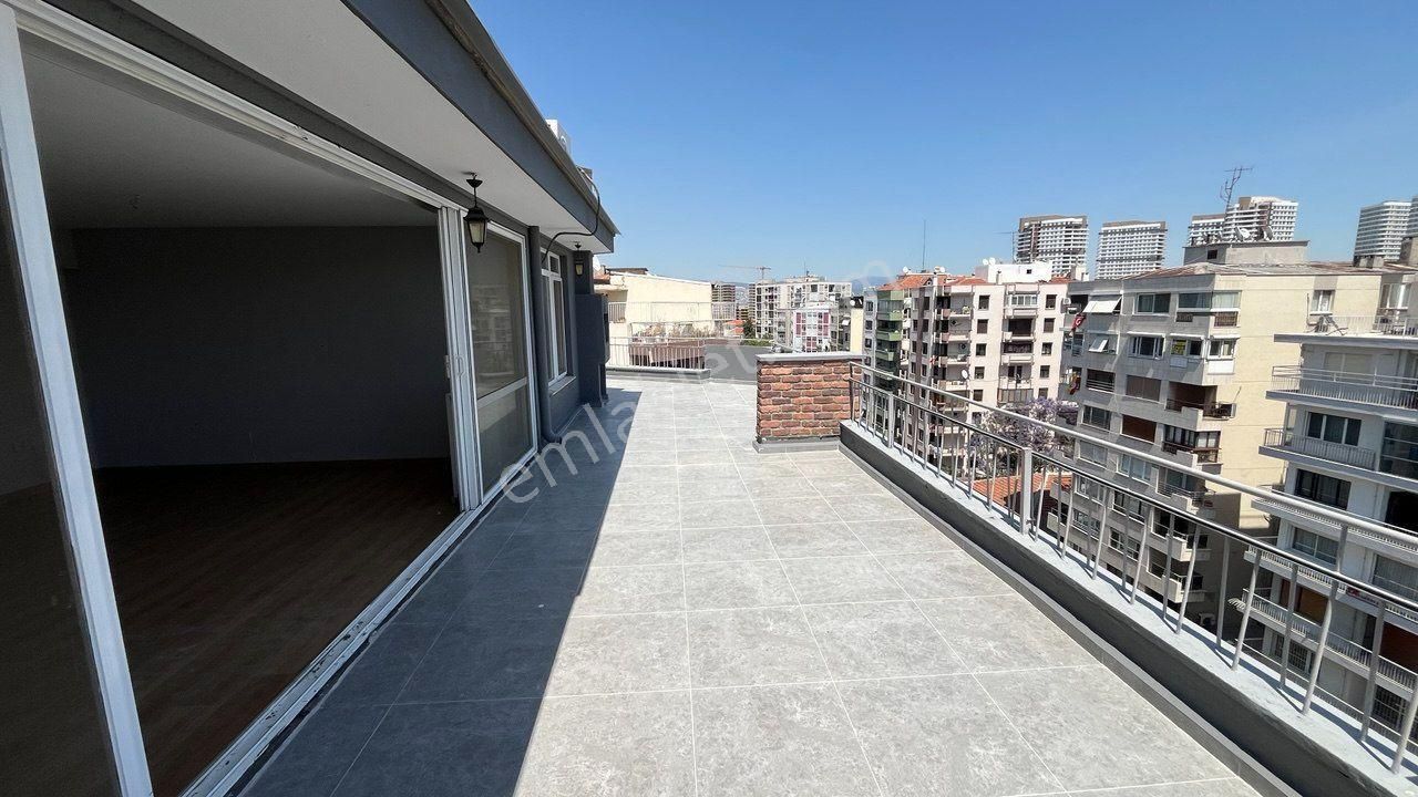 Alsancak'ta Muhteşem Bir Teras Katı - Görsel 10