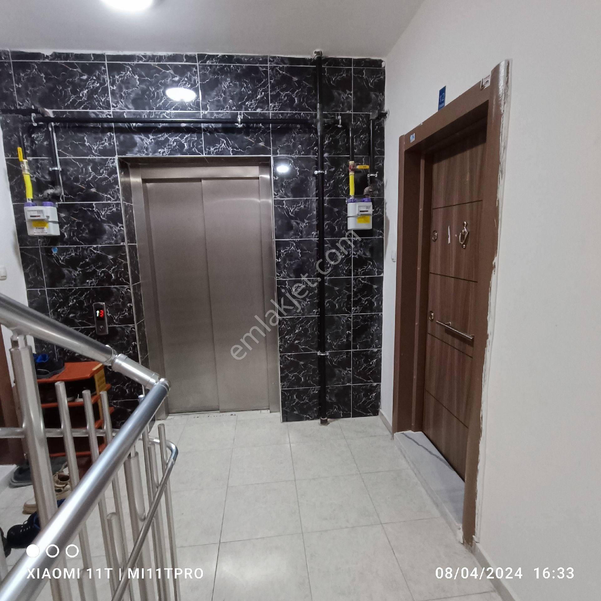 Elit Emlak'tan Kiralık Daire 2+1 Seyran Mah. 130 M2