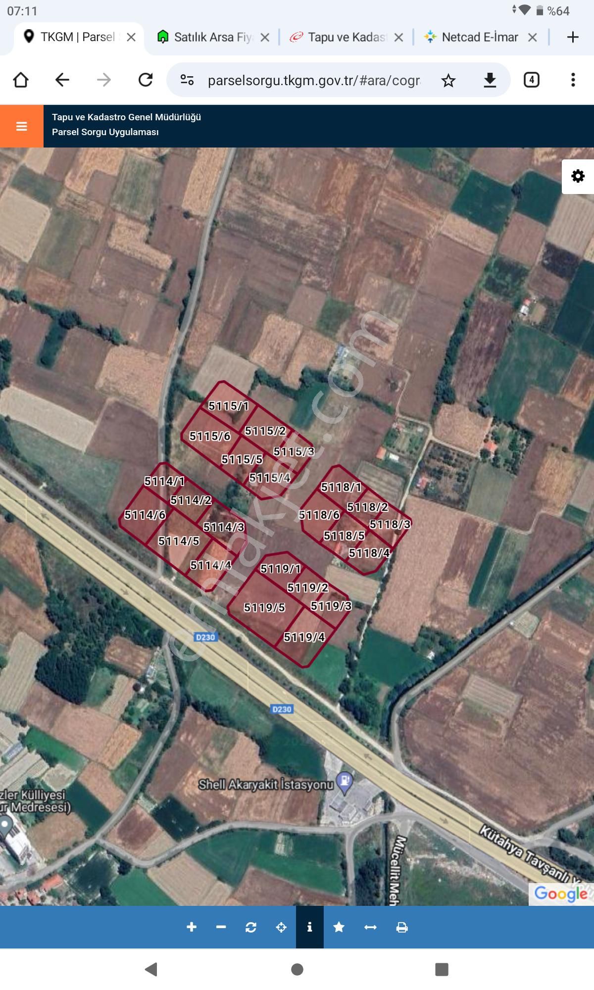 Köşe Parsel Ana Yola Yakın