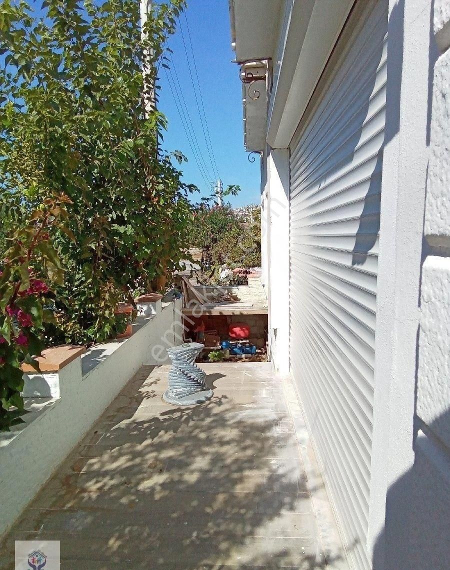 Seferihisar Atatürk Mahallesi Satılık Muhteşem 5+2 Tripleks - Görsel 27