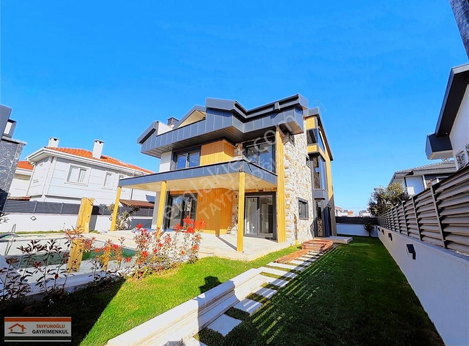 Şile Kumbaba Satılık Villa TAYFUROĞLUNDAN ŞİLE KUMBABADA HAVUZLU MÜSTAKİL 5+2 LÜKS VİLLA