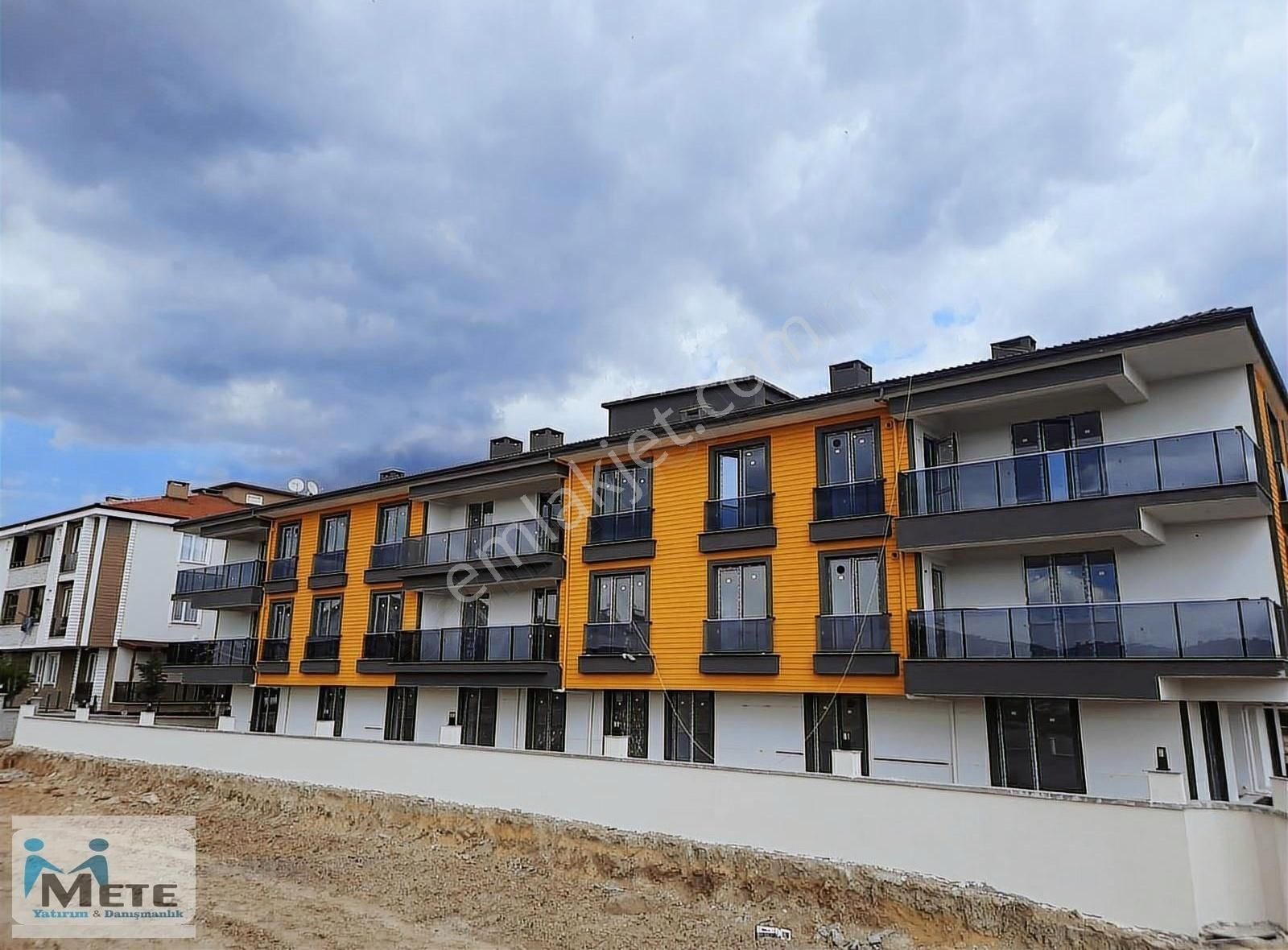 Vilkon Garden Life Sitesinde Satılık 2+1 Sıfır Daireler - Görsel 6