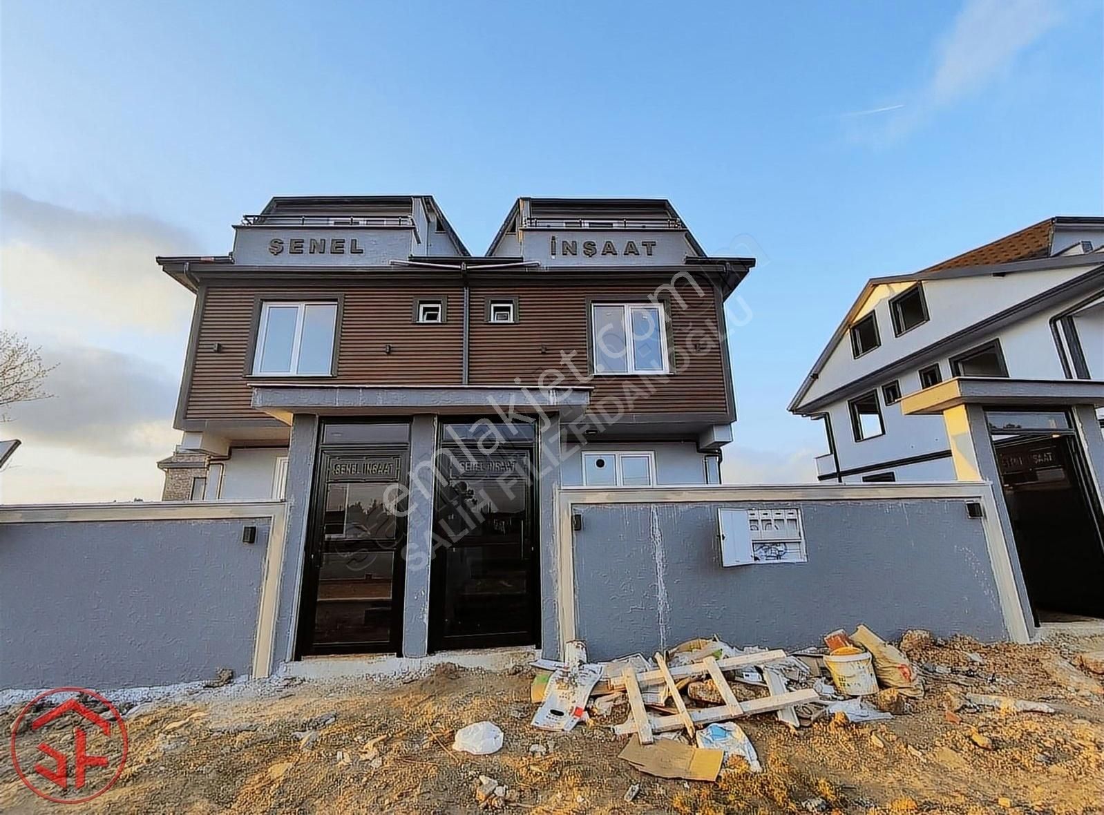 Kocaali Alandere Satılık Villa KOCAALİ DE DAİRE FİYATINA 3+1 TRİBLEX VİLLA