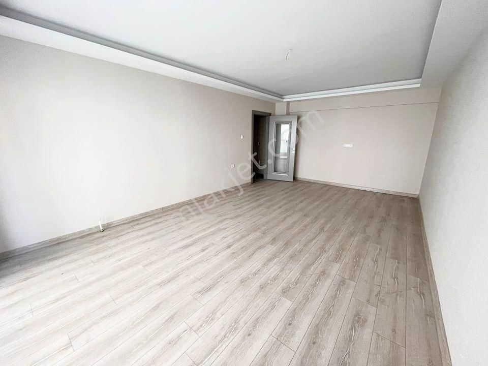 Esenyurt Pınar Satılık Daire  ESENYURT PINAR 'DA 3+1 KREDİYE UYGUN SATILIK DAİRE