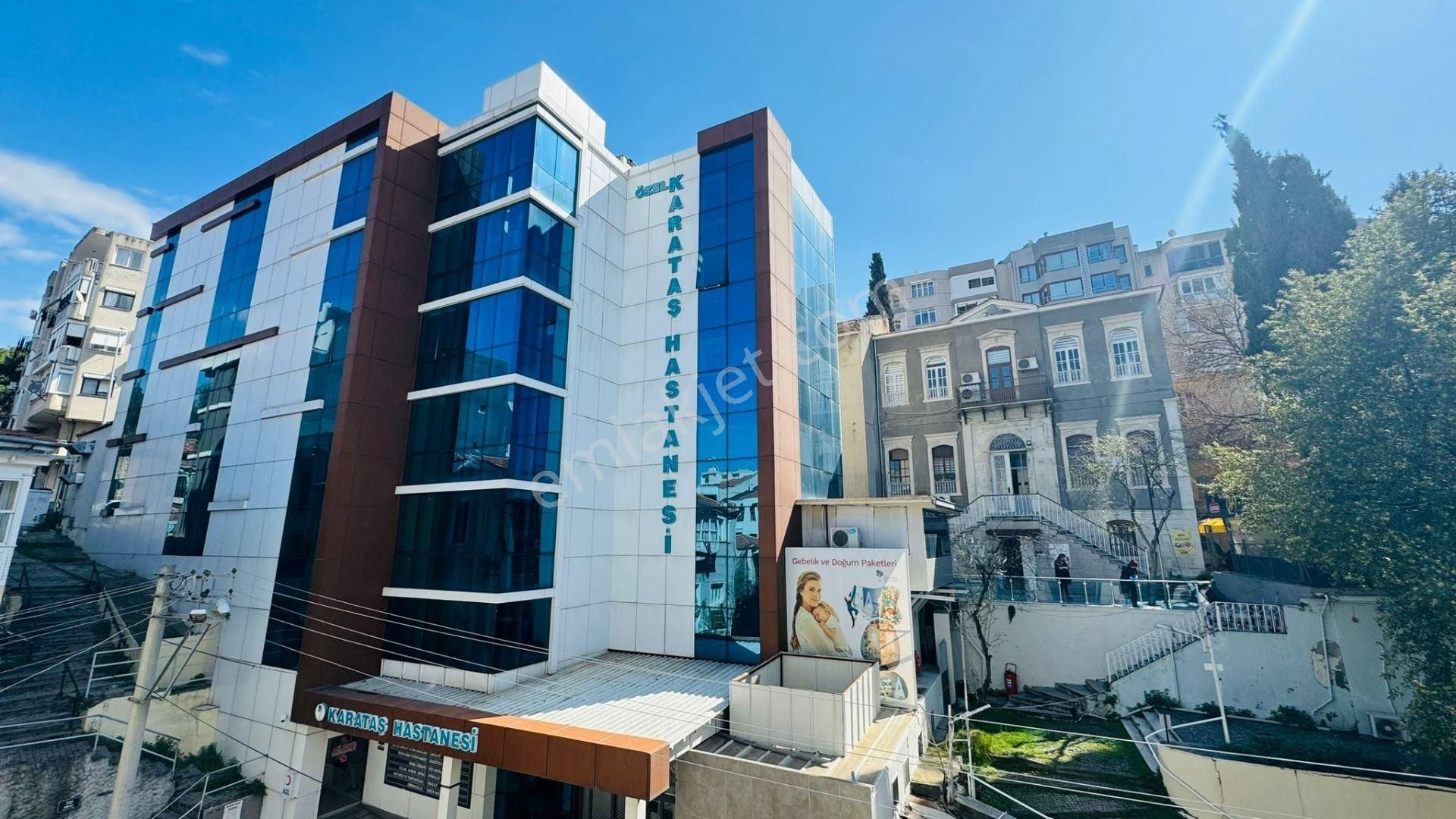 Konak Barbaros Satılık Daire KARATAŞ HASTANESİ YAKINI OTOPARKLI 1+1 SATILIK DAİRE