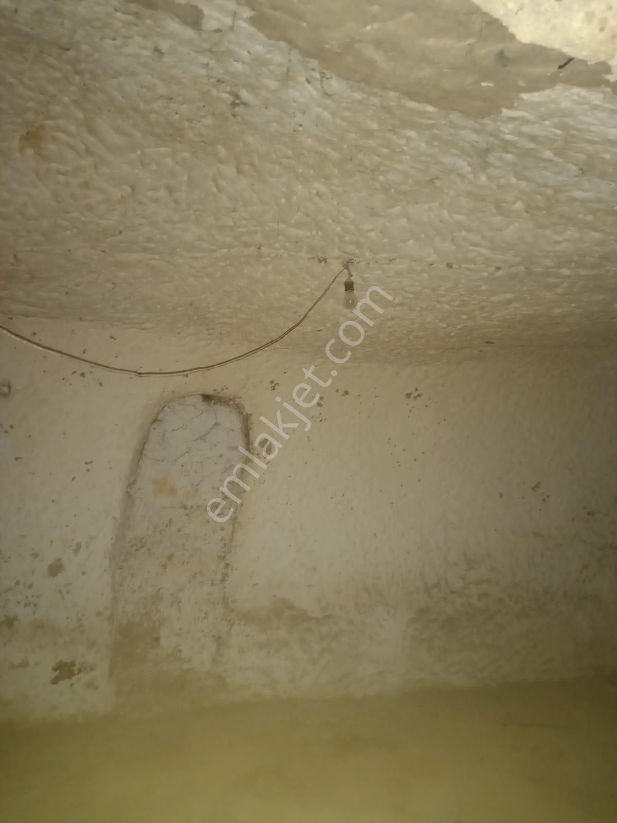 Nevşehir Nar Kasabasında Motel Olmaya Müsait Kaya Damlardan Oluşan Satılık Müstakil Ev - Görsel 28