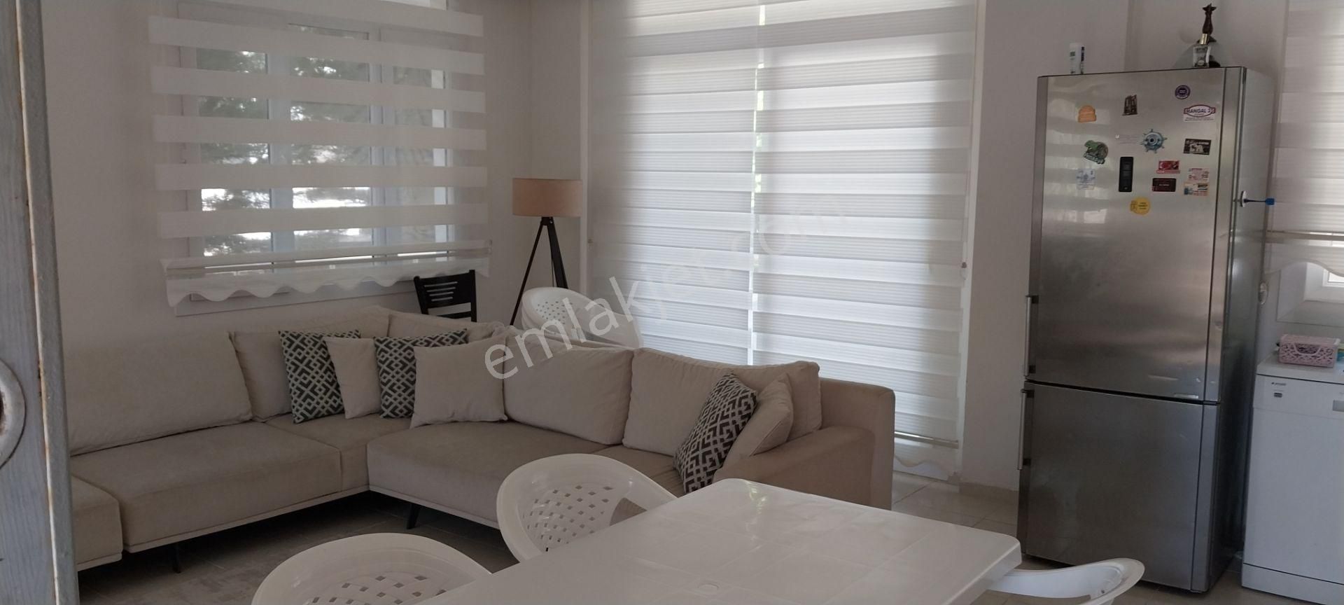 Rose Emlak'tan Satılık Denize 50 Metre Villa - Görsel 4