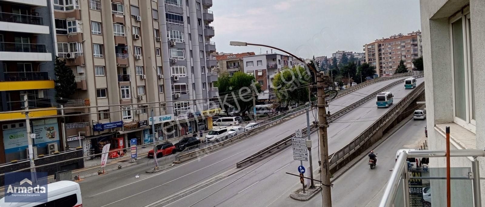 Konak Güneşli Satılık Daire ESKİ İZMİR CADDESİNDE SATILIK 3+1 DAİRE