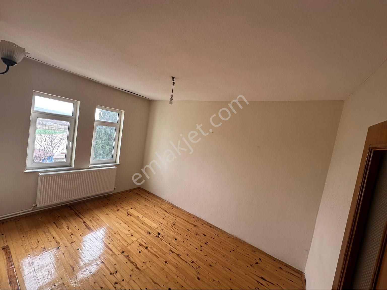 Sahibinden Doğalgaz Kombili Kiralık 170m2 Geniş 3+1 Daire - Görsel 16
