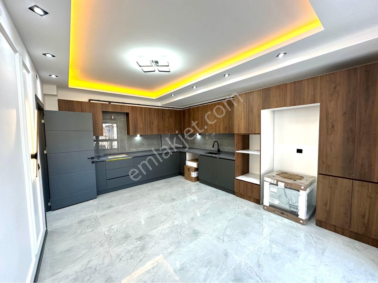 Tepebaşı Çamlıca Satılık Daire BATIKENT SINIRI GÜNDÜZ ÖKÇÜN YAKINI 3+1-180 m2 FULL PAKET SIFIR DAİRE