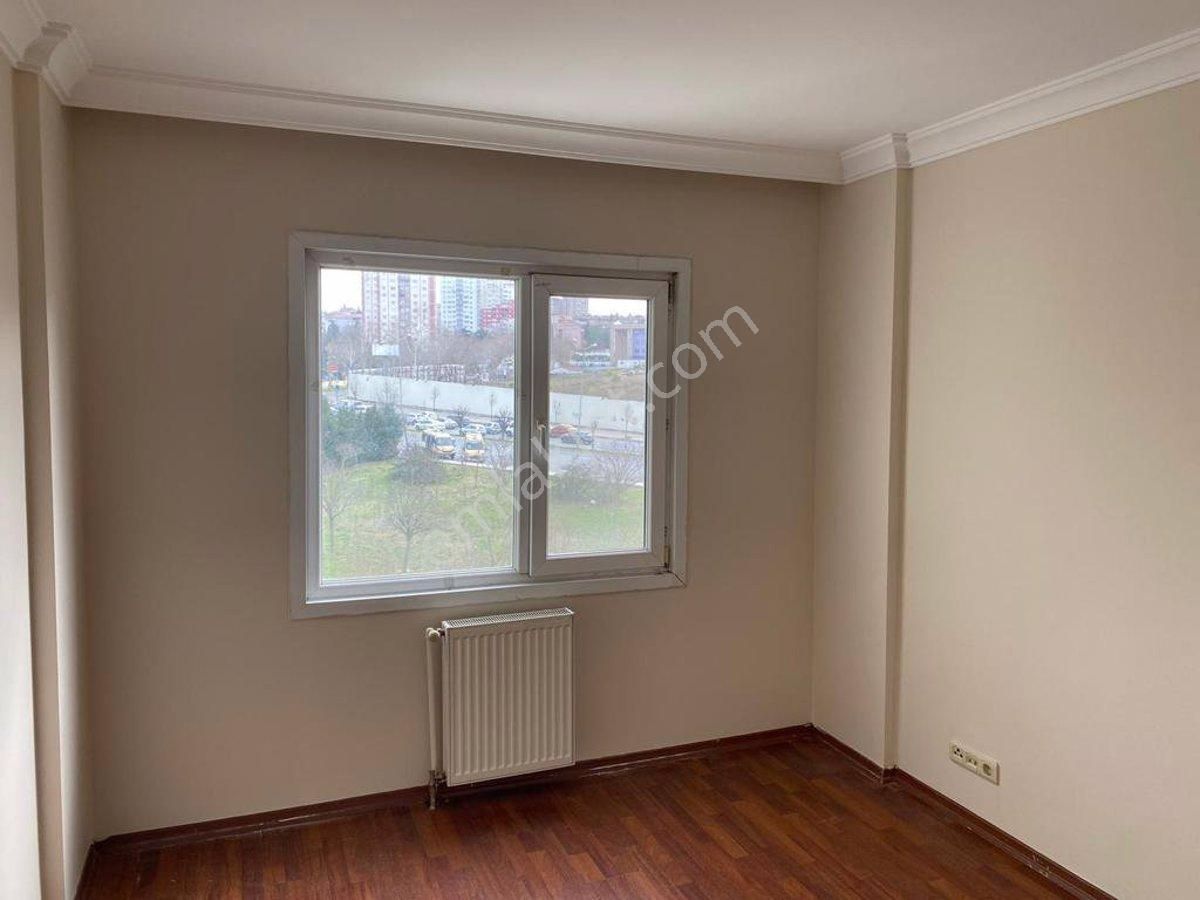 Küçükçekmece Atakent Satılık Daire SOYAK OLYMPİAKENT SİTESİ 2+1 SATILIK DAİRE