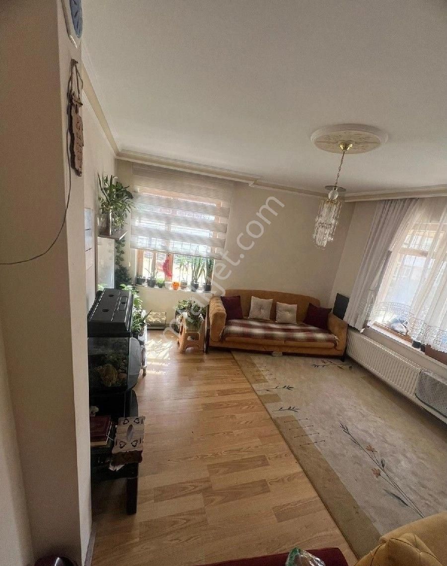 Keçiören Bağlarbaşı Satılık Daire KEÇİÖREN BAĞLARBAŞINDA 3+1 BAĞIMSIZ İSKANLI SATILIK DAİRE