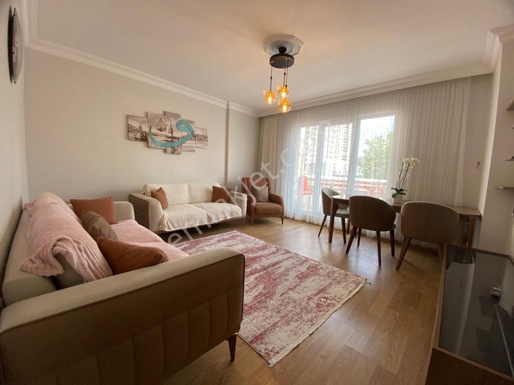 Bağcılar Demirkapı Satılık Daire  BAĞCILAR DEMİRKAPI MAH. METRO YANI SİTE İÇİ 3+1 SATILIK DAİRE