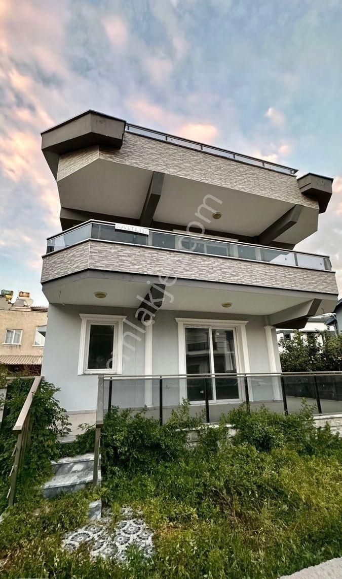 Didim Altınkum Satılık Villa Didimde Satılık Yeşilkent Te 293 Mt Arsa İçinde 4+1 Tam Müstakil Villa