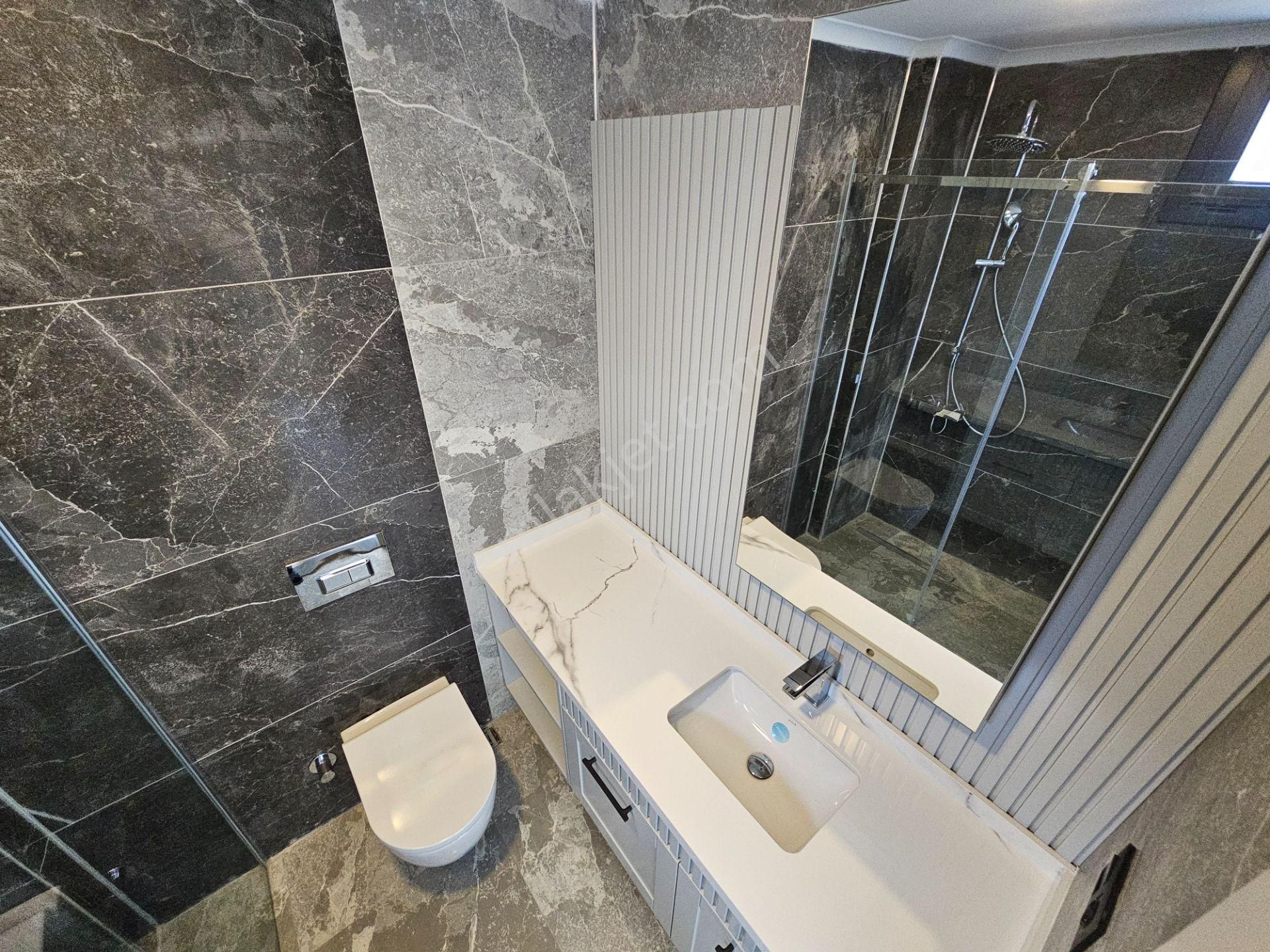 Eu Gayrimenkulden Balıkesir Edremit Güre'de Denize Sıfır Ultra Mega Lüx 5+1 Villa - Görsel 34