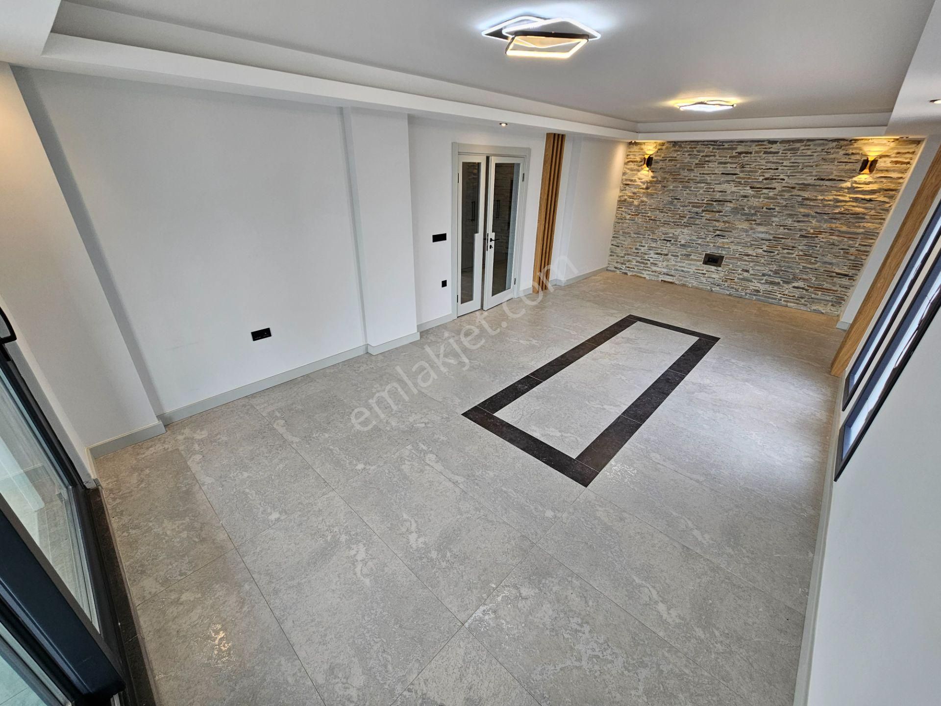 Eu Gayrimenkulden Balıkesir Edremit Güre'de Denize Sıfır Ultra Mega Lüx 5+1 Villa - Görsel 6