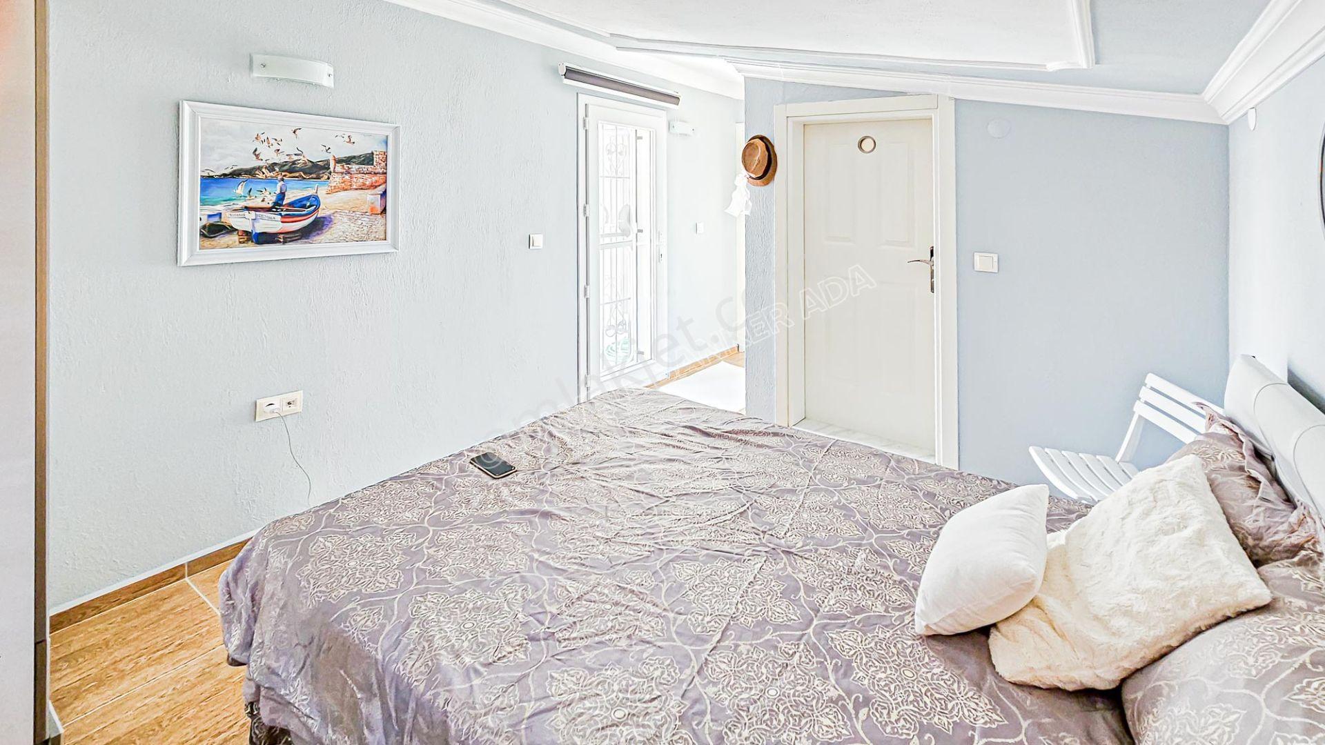 Kuşadası Davutlar Da 5+1 Özel Yapım Müstakil Villa - Görsel 27