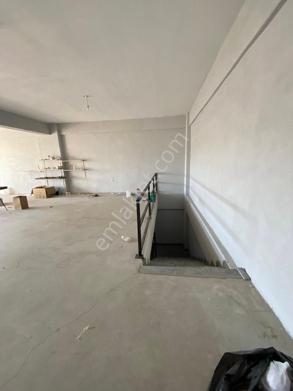 Sakarya Adapazarı Traktör Sanayi İçi Satılık Depo - Görsel 25