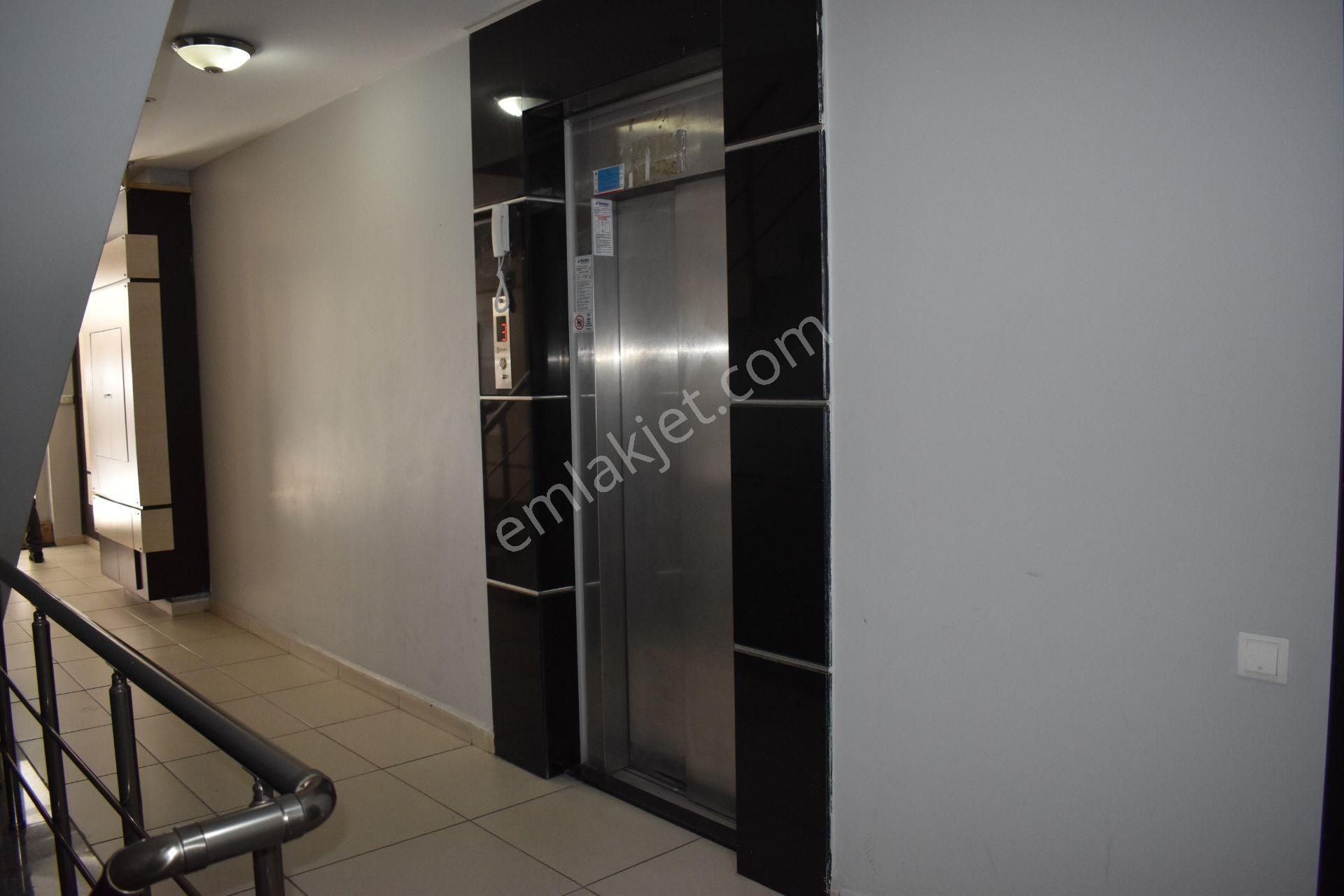Büyükçekmece Mimaroba Mah Ultra Lüks Havuzlu Sitede 3+1 Satılık Daire - Görsel 31