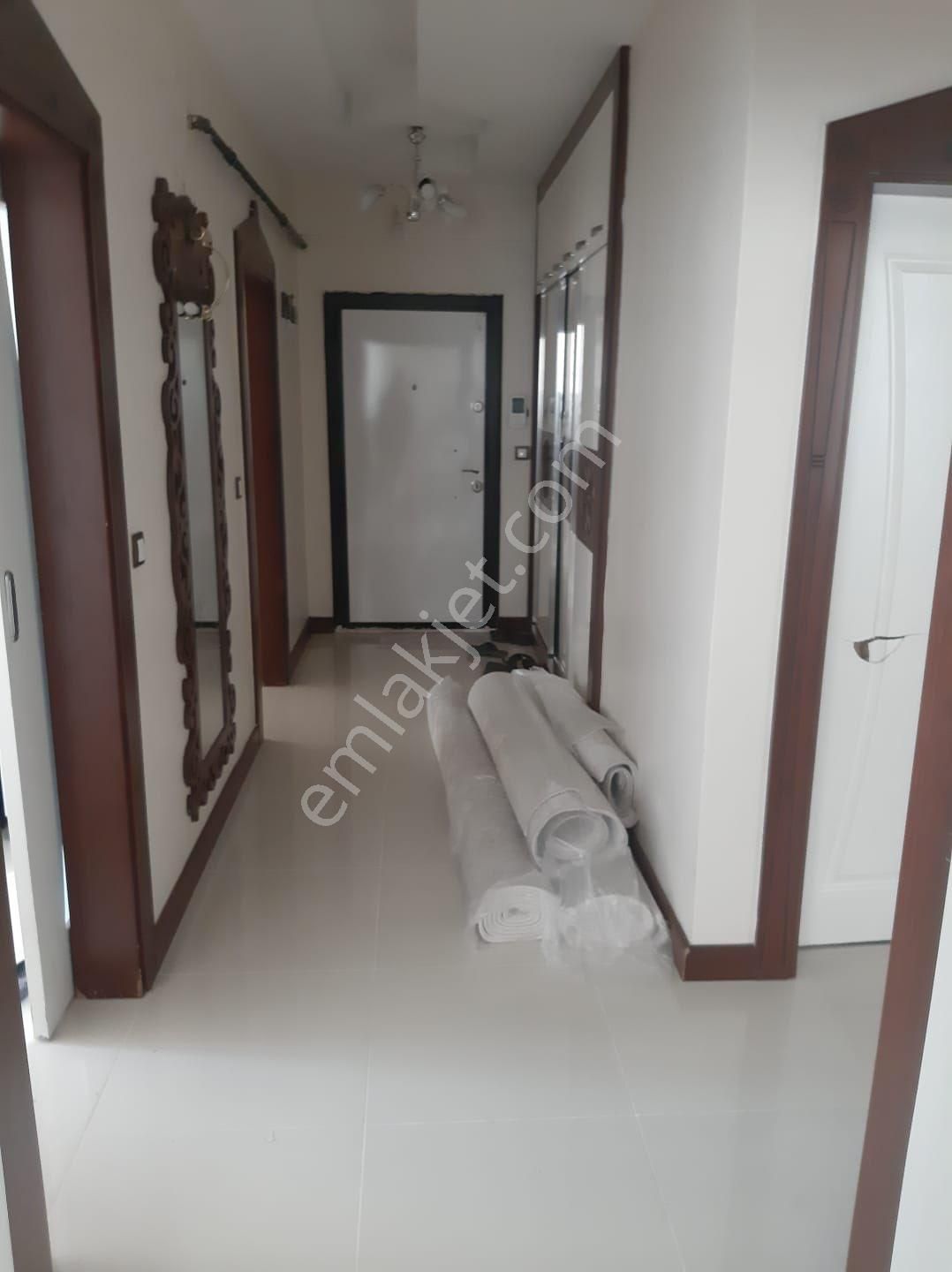 Şahinbey Akkent Satılık Daire Akkent Mahallesi Satılık Daire 2+1 130 m2 eşyalı Full Yapılı