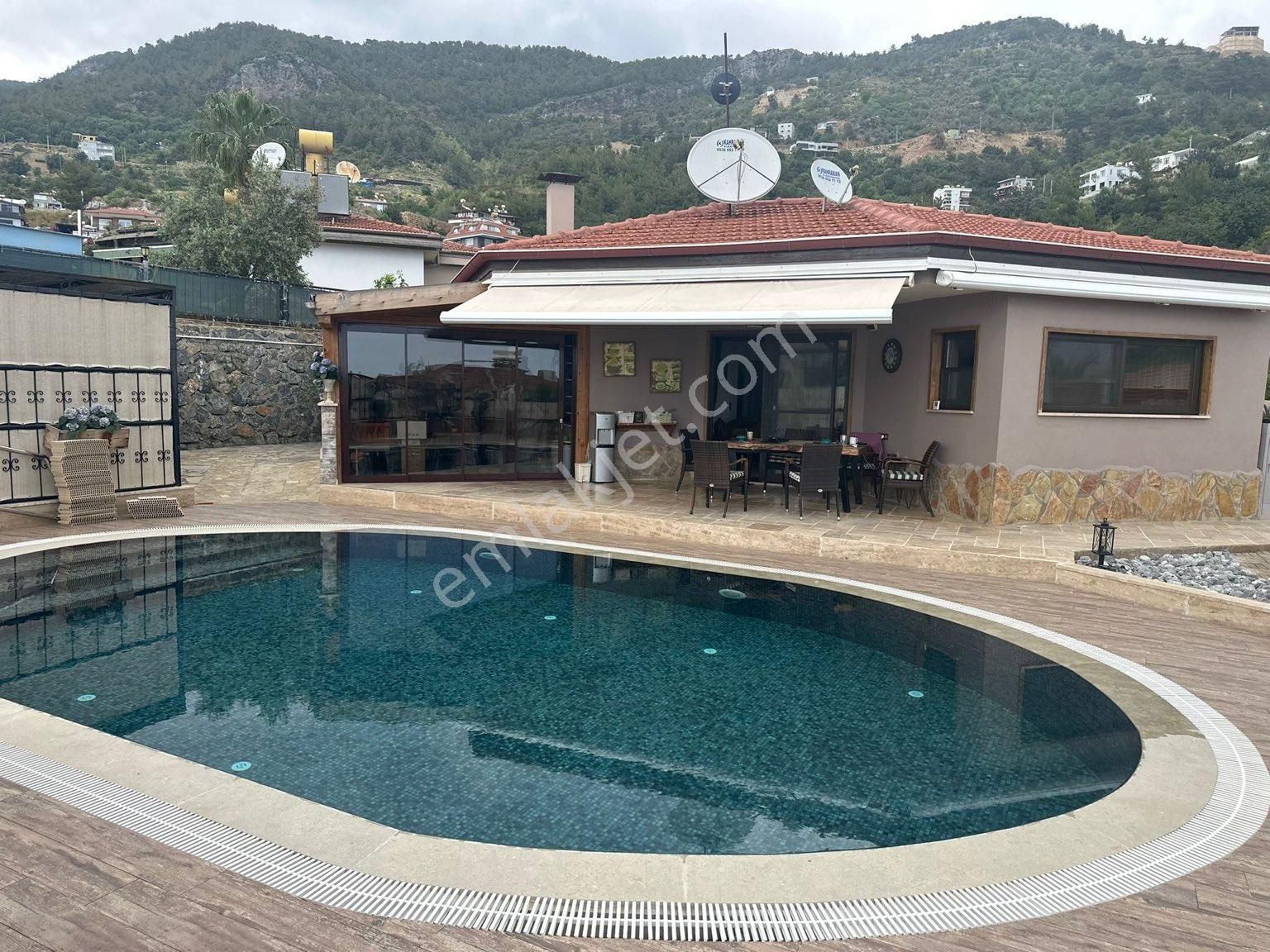 Alanya Çıplaklı Satılık Villa SATILIK ÇOK LÜKS MÜSTAKİL 2+1 VİLLA