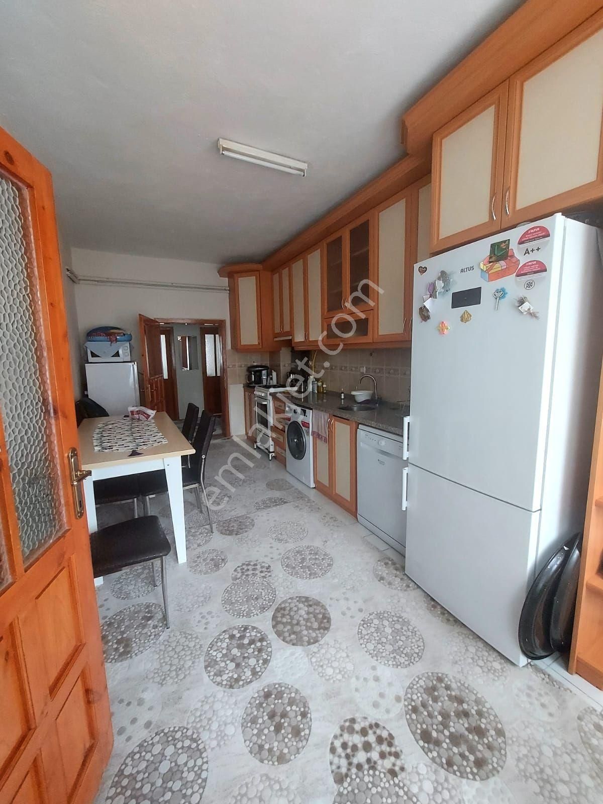 Niğde Merkez Dere Satılık Daire NİĞDE MERKEZ DERE MAHALLESİNDE SATILIK DAİRE 