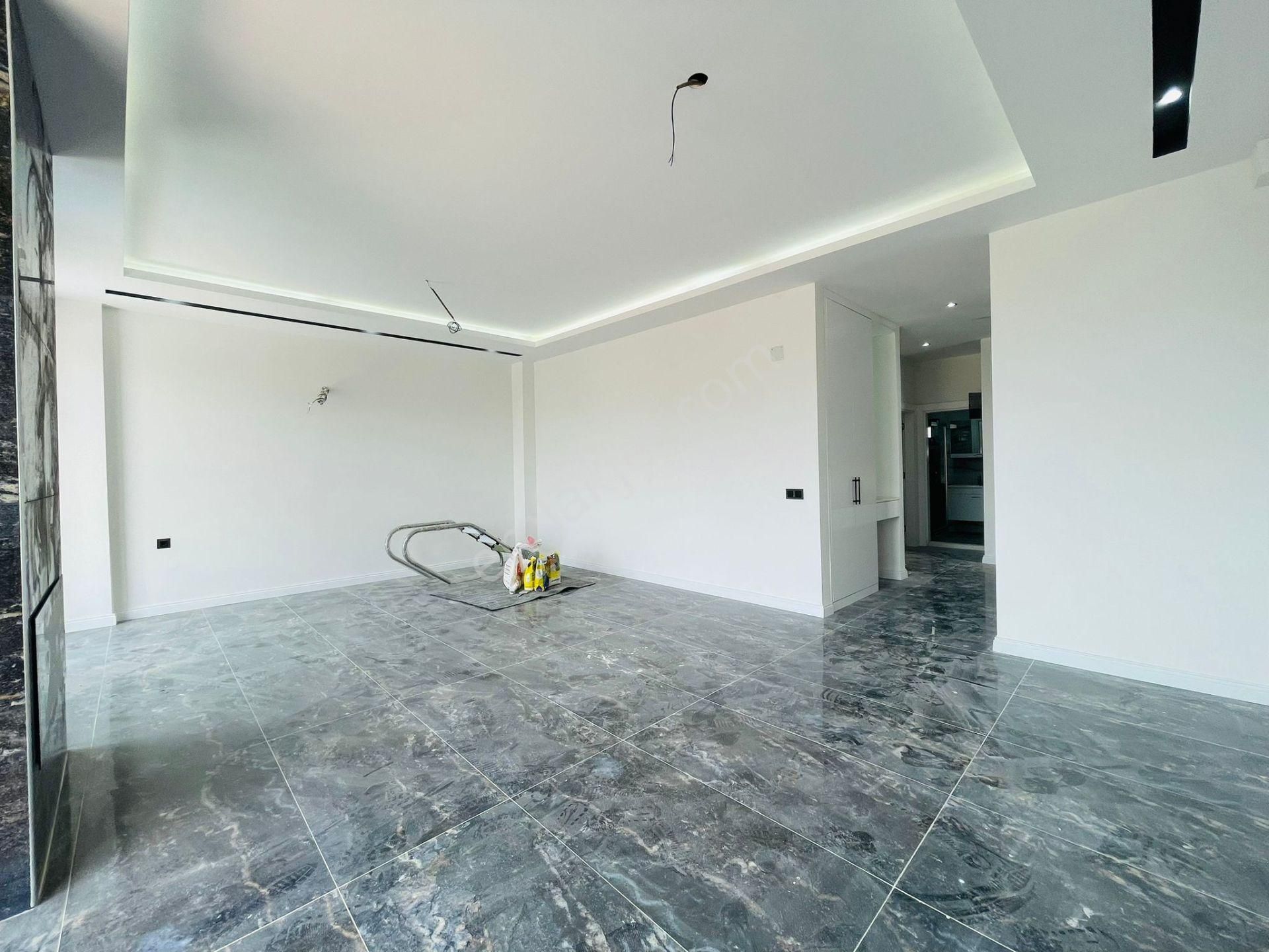 Sahıle 500 M -full Manzara-özel Havuz-bahçe-yerden Isıtma-asansör-sauna-ultra Lüx-tamamı Müstakil - Görsel 12