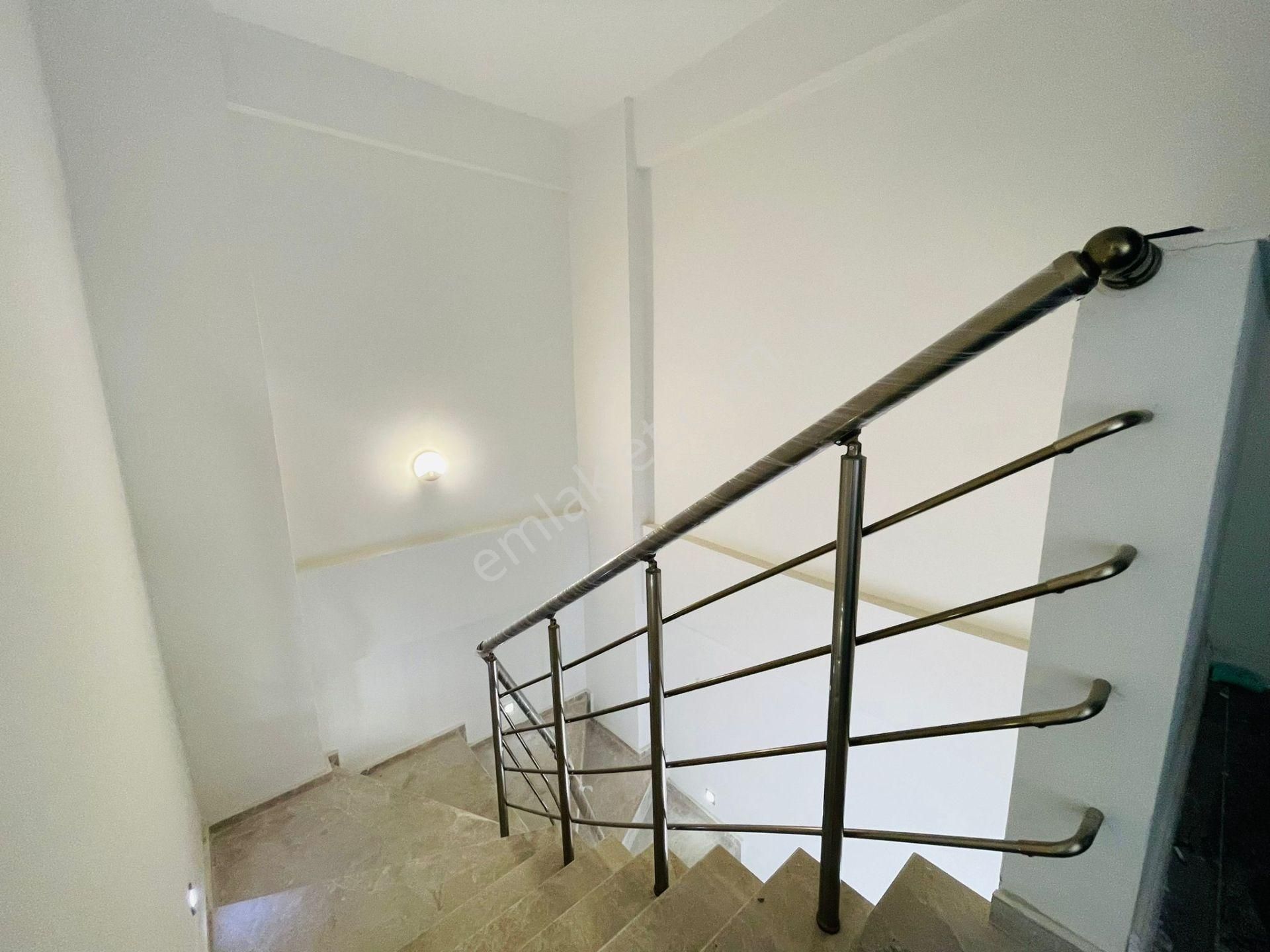 Sahıle 500 M -full Manzara-özel Havuz-bahçe-yerden Isıtma-asansör-sauna-ultra Lüx-tamamı Müstakil - Görsel 25