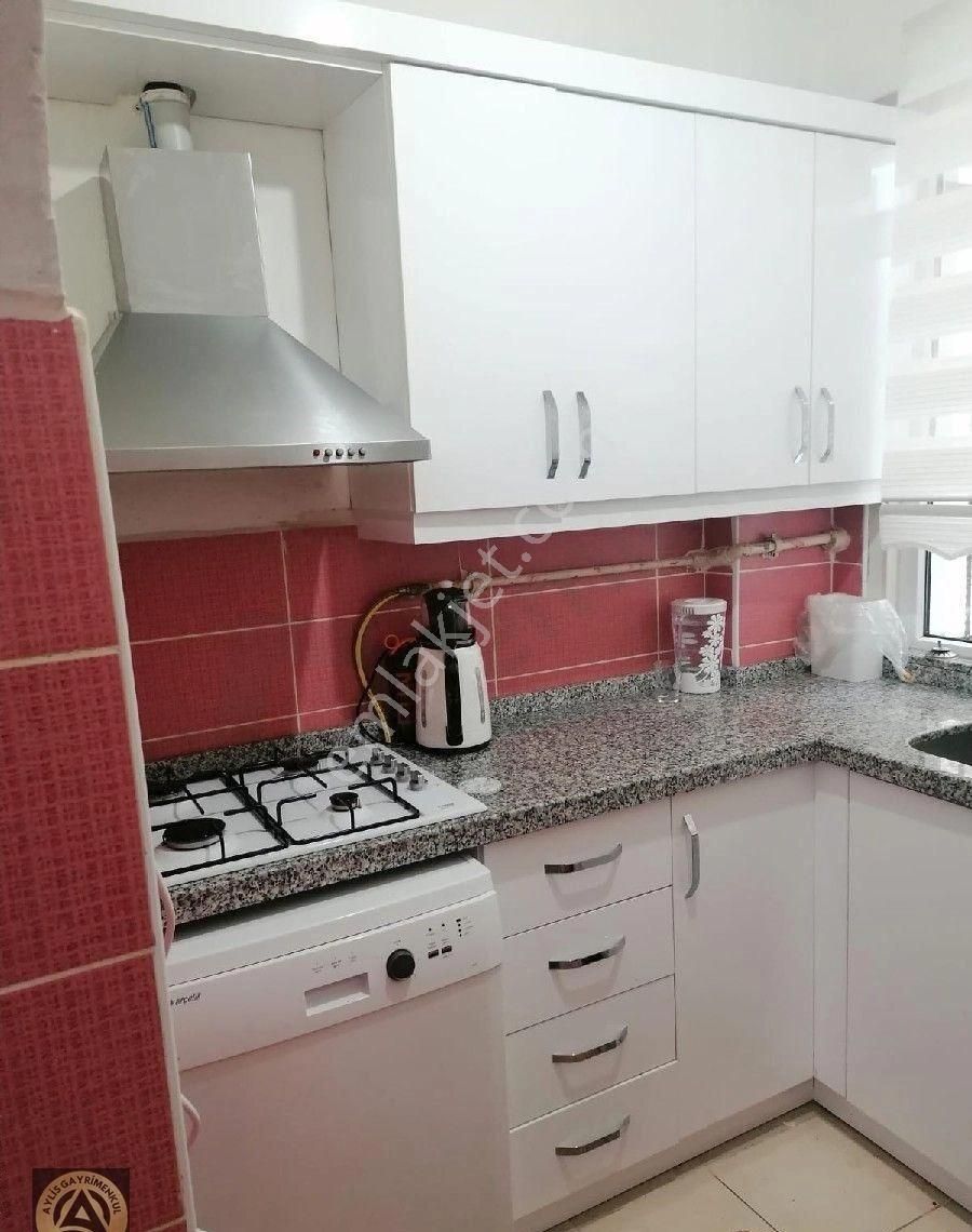 Sarıyer Ferahevler Kiralık Daire Sarıyer Ferahevler 'de kısa dönem eşyalı 2+1 kiralık daire