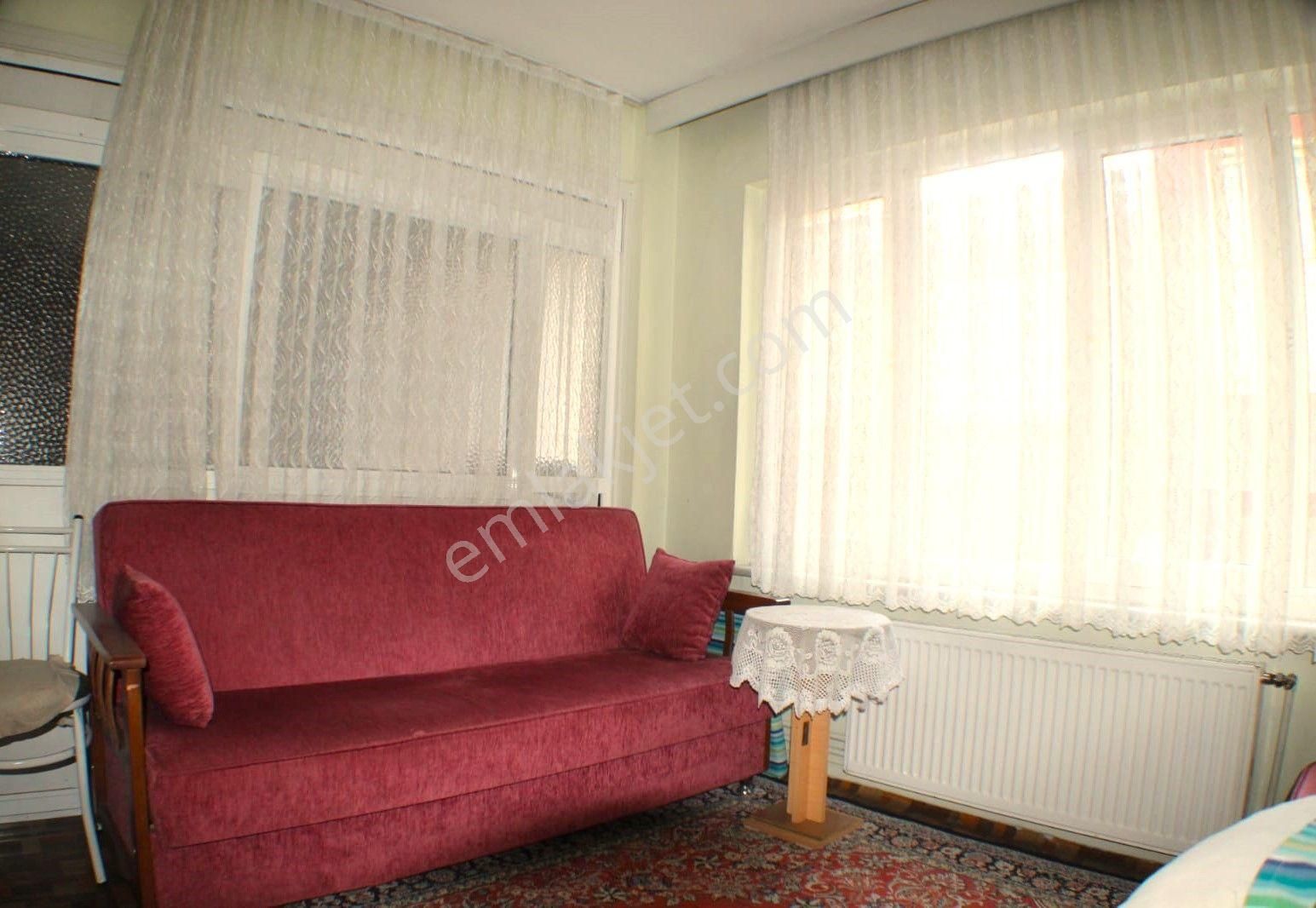 Yıldırım Kurtoğlu Satılık Daire  BURSA NAMAZGAH CADDESİNDE 2+1 80 m2 1. KAT KOMBİLİ DAİRE SATILIK