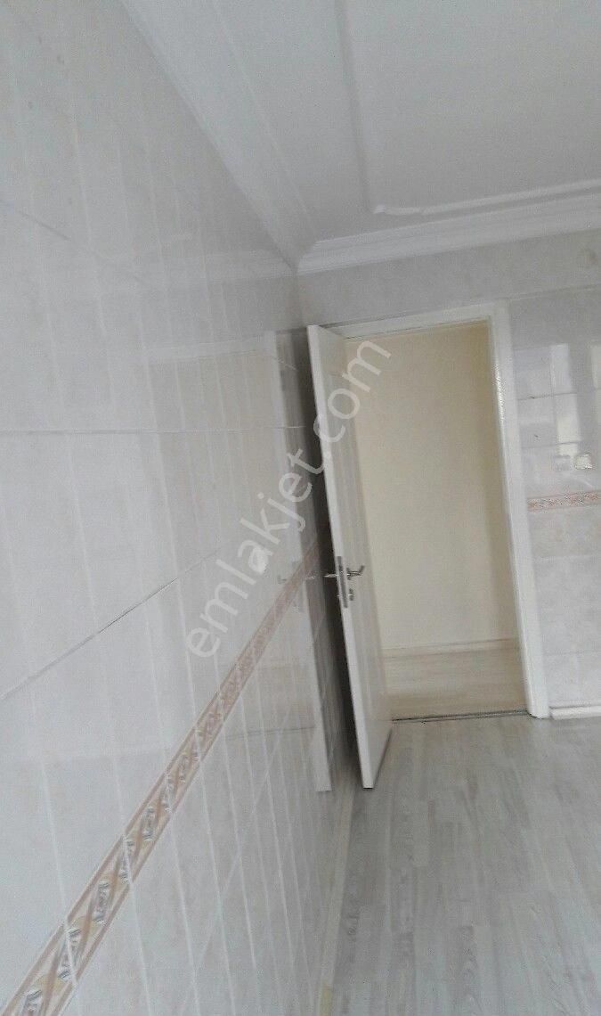 Balıkesir/edremit'te Park Karşısı Çevre Yolu Ve Finansbank 100m 4.kat 135m2 3x1 Jeotermal,asansörlü - Görsel 4